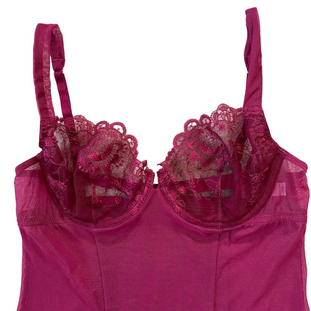 Victoria's Secret lingerie cranberry 34B underwire adjustable back and straps - Picture 3 of 13